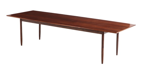 LARGE DANISH STYLE DINING TABLE C 1950 HAVING A BEAUTIFUL ROSEWOOD VENEERED TOP.