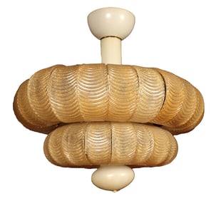 ESTATE SIZED ITALIAN MURANO GLASS CHANDELIER HAVING TWENTY SIX INTERIOR LIGHTS.