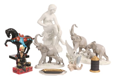 9 PORCELAIN OBJECTS INCLUDING ITALIAN PORCELAIN HORSE, ROYAL DOULTON MEDICANT, LLADRO ELEPHANTS,