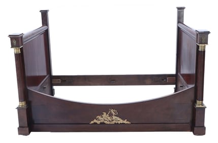 FRENCH EMPIRE MAHOGANY BRONZE MOUNTED DAY BED C 1840.
