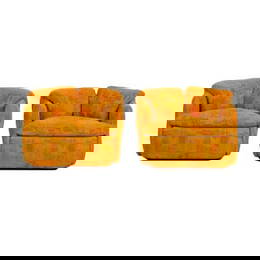 A pair of armchairs by Alberto Rosselli for Saporiti Italy C 1970s.