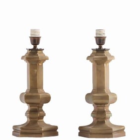A pair of brass columnar table lamps 20th C.