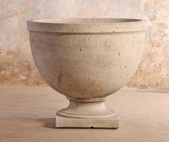 A 30" CAST STONE FOUNTAIN OR PLANTER BY CAMPANIA.