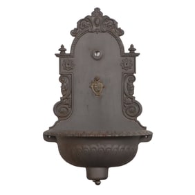 WALL MOUNTED CAST IRON FOUNTAIN