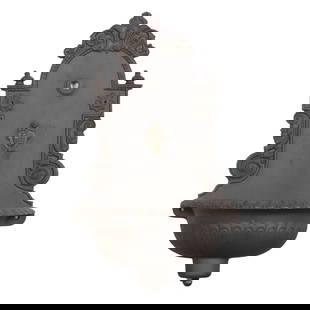 WALL MOUNTED CAST IRON FOUNTAIN: Wall mounted cast iron fountain Ht: 29" Wd: 19" Dpth: 11.5"