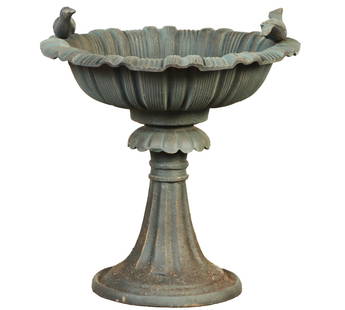 A 24" CAST IRON BIRD BATH HAVING TWO BIRDS PERCHED ON THE RIM.: A 24" cast iron bird bath having two birds perched on the rim. Ht: 23.5" Wd: 21.25" Dpth: 21.25"