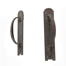 A PAIR OF ANTIQUE BRONZE ENGLISH DOOR HANDLES BY GIBBONS OF WOLVERHAMPTON.