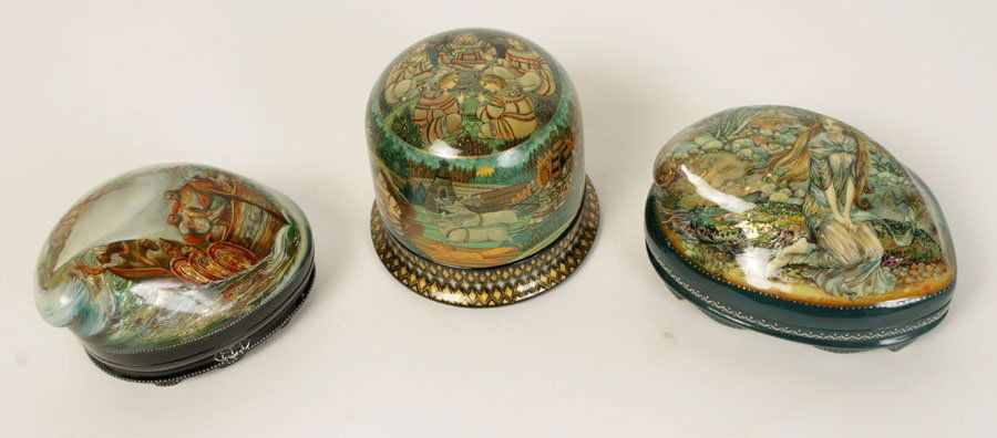 3 UNUSUAL RUSSIAN LACQUER BOXES 2 SHELL LIDS: Lot of three unusual Russian lacquer boxes, two with abalone shell lids. Ht: 3" Width: 5.25" Depth: 4" (Largest)