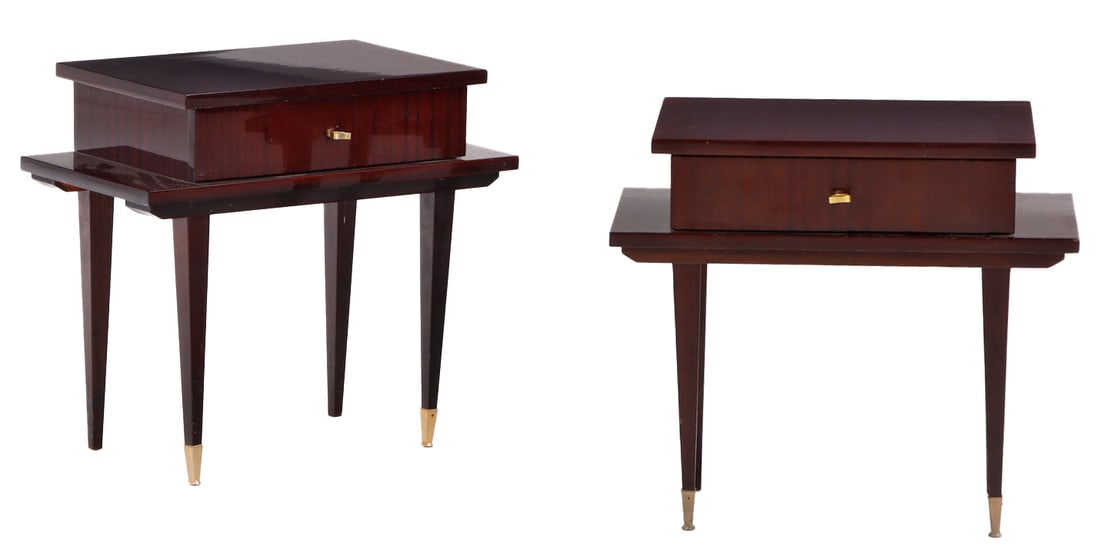 PAIR FRENCH MAHOGANY SINGLE DRAWER NIGHT STANDS ON TAPERED LEGS C 1940. (1 of 5)