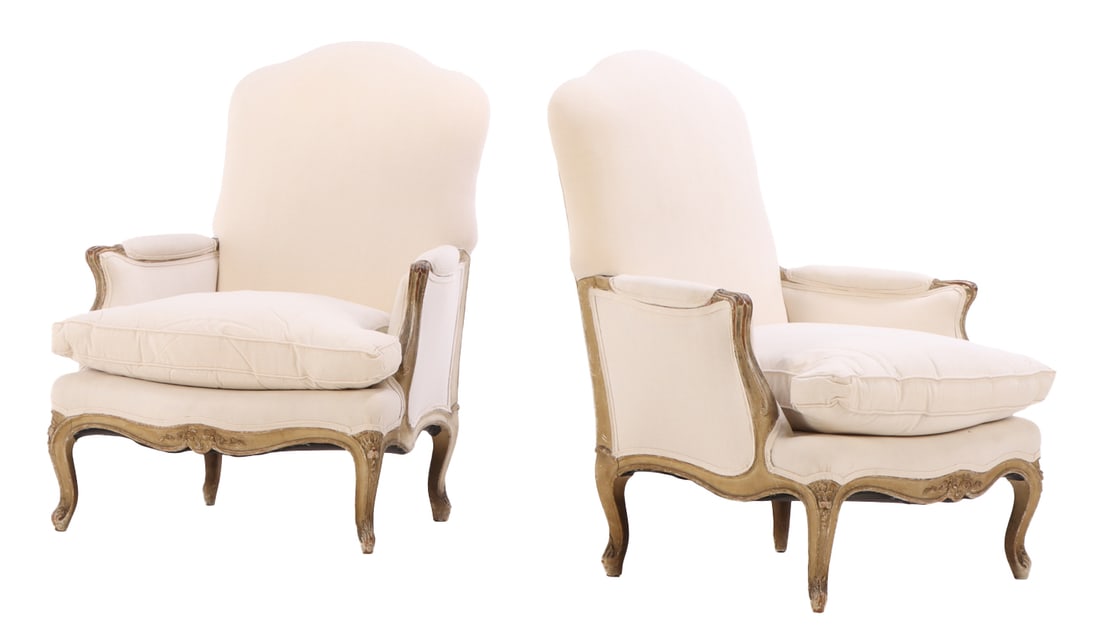 A PAIR OF PAINTED LOUIS XV STYLE FRENCH BERGERE CHAIRS HAVING BEEN RECENTLY REUPHOLSTERED CIRCA (1 of 7)