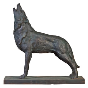 CAST IRON GARDEN FIGURE OF A HOWLING WOLF.