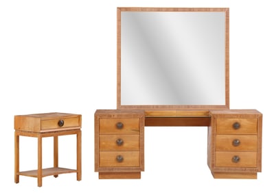 HAYWOOD WAKEFIELD DRESSING TABLE WITH MIRROR AND A SINGLE MATCHING NIGHT STAND C 1950 IN NEED OF