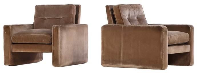 PAIR OF UPHOLSTERED LOUNGE CHAIRS C 1970.