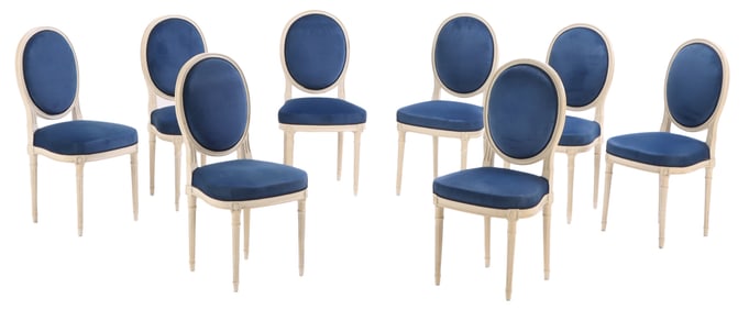 EIGHT FRENCH PAINTED LOUIS XVI STYLE DINING CHAIRS WITH OVAL BACKS C 1950.