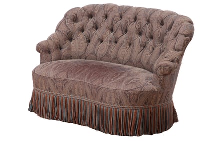 FRENCH NAPOLEON III SETTEE HAVING FRINGE DECORATION AND BUTTON UPHOLSTERY C 1900.