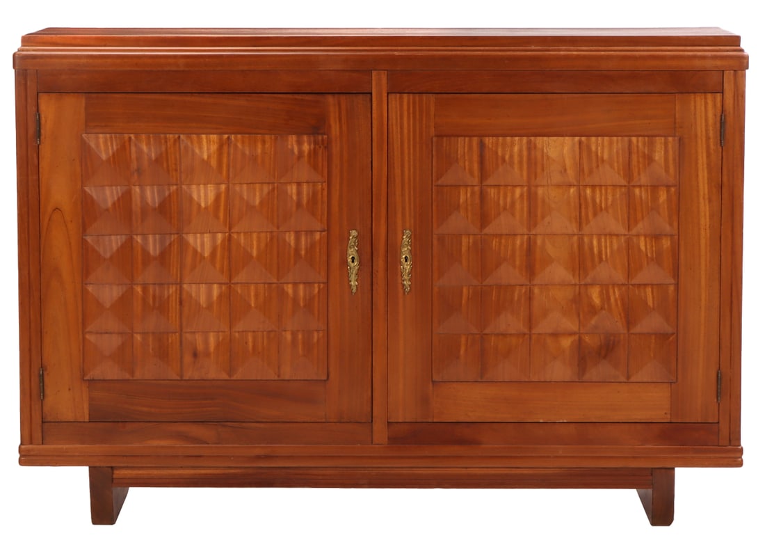 FRENCH MAHOGANY TWO DOOR SERVER WITH ADJUSTABLE SHELF C 1940 HAVING A DIAMOND PATTERN IN THE
