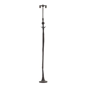 FIGURAL BRONZE FLOOR LAMP WITH BUST AND VERDIGRIS PATINA IN THE MANNER OF GIACOMETTI.