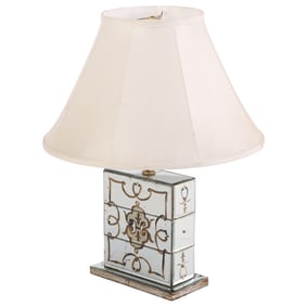 EGLOMISE DECORATED MIRRORED TABLE LAMP WITH SHADE.