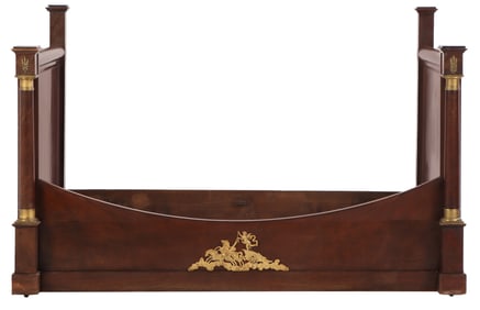 FRENCH EMPIRE MAHOGANY BRONZE MOUNTED DAY BED C 1840.