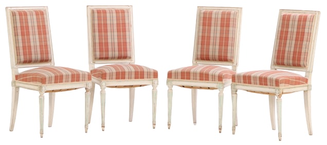 FOUR PAINTED FRENCH SIDE CHAIRS IN THE MANNER OF JANSEN C 1940.