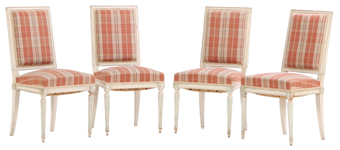 FOUR PAINTED FRENCH SIDE CHAIRS IN THE MANNER OF JANSEN C 1940. (1 of 8)