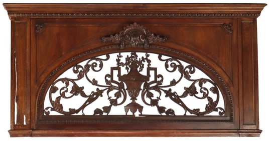 LARGE PIERCED CARVED MAHOGANY TRANSOM HAVING A CENTRAL URN C 1890. WOULD MAKE A GREAT BACK BAR.