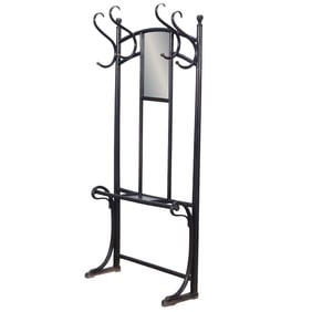 A BENTWOOD HALL TREE WITH MIRROR IN THE MANNER OF THONET C 1900.