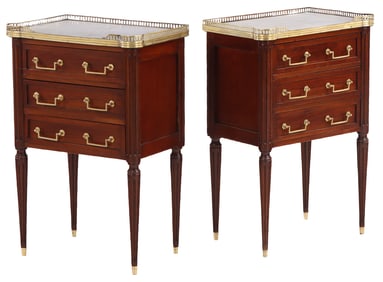 PAIR OF MAHOGANY CABINET MADE LOUIS XVI STYLE MARBLE TOP NIGHTSTANDS HAVING A BRONZE TRIMMED TOP