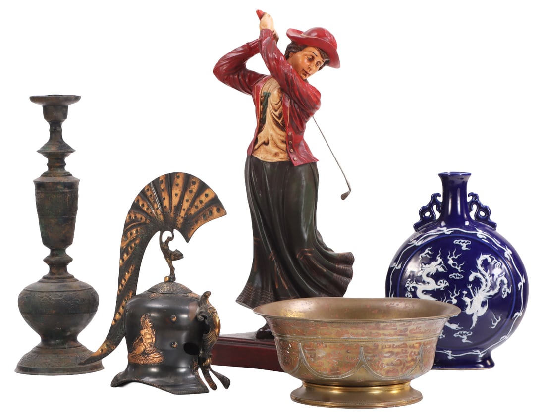 A COLLECTION OF FIVE DECORATIVE ART OBJECTS COMPRISED OF DIFFERENT MATERIALS AND STYLES. (1 of 5)