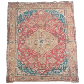 A SEMI-ANTIQUE PERSIAN TABRIZ RUG 8'4"X 11'