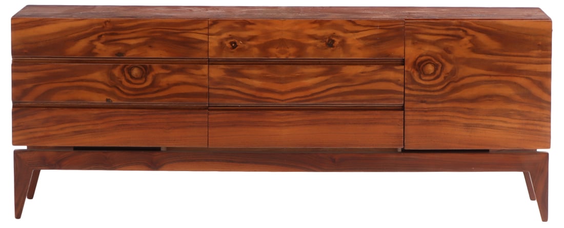 FIGURED WLANUT SIX DRAWER DRESSER WITH EXOTIC WOOD GRAIN AND A SINGLE DOOR C 1955. (1 of 7)