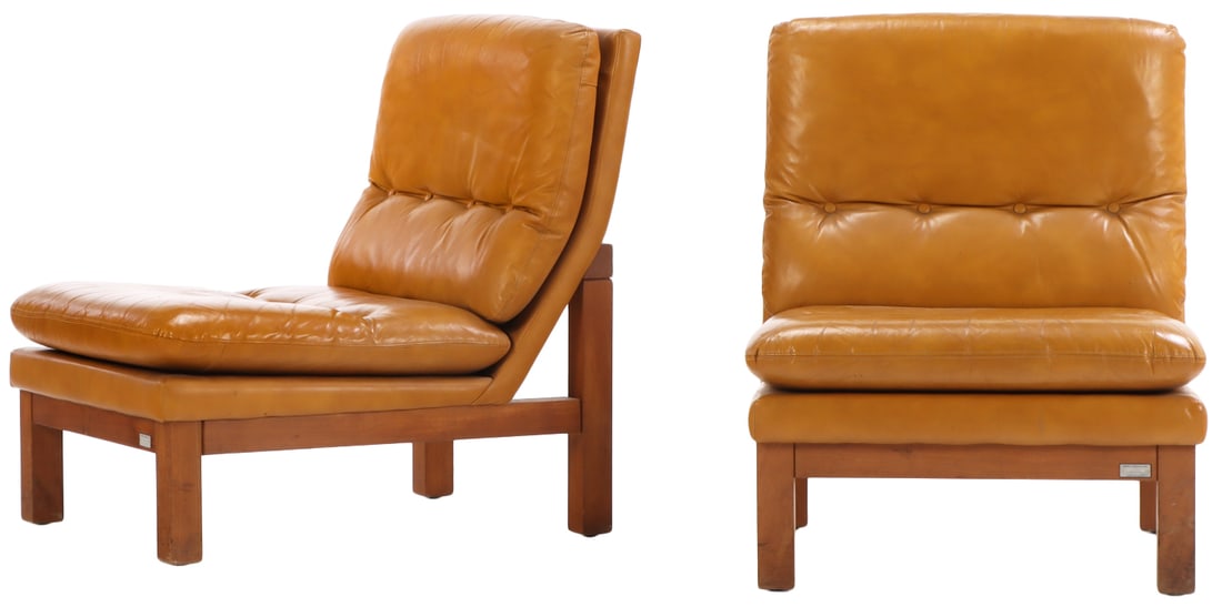 PAIR OF KNOLL LEATHER AND WOOD SLIPPER CHAIRS C 1960. (1 of 7)
