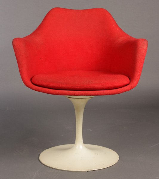 LABELED KNOLL EERO SAARINEN TULIP CHAIR: A labeled Knoll Eero Saarinen tulip chair with original red upholstery circa 1970. Ht: 32" Width: 26.5" Depth: 21"