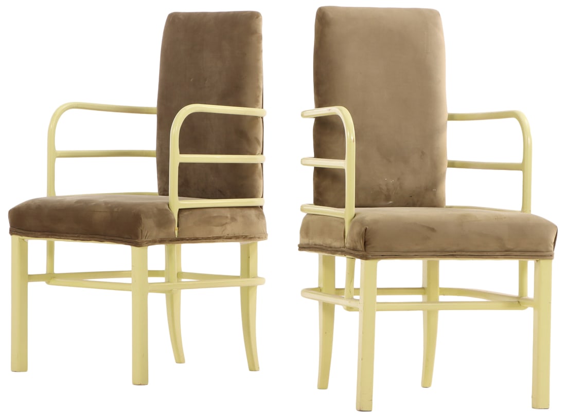 PAIR OF LACQUERED WOOD ARM CHAIRS ATTRIBUTED TO KEM WEBER. (1 of 7)