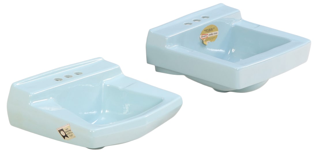 TWO BABY BLUE VITREOUS CHINA WALL MOUNTED SINKS C 1960 BY GERBER. (1 of 6)