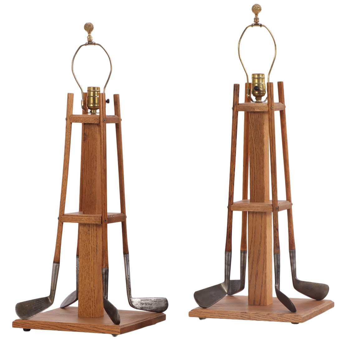 PAIR OF GOLF THEMED TABLE LAMPS CRAFTED OF OAK AND VINTAGE GOLF CLUBS C 1990 (1 of 6)