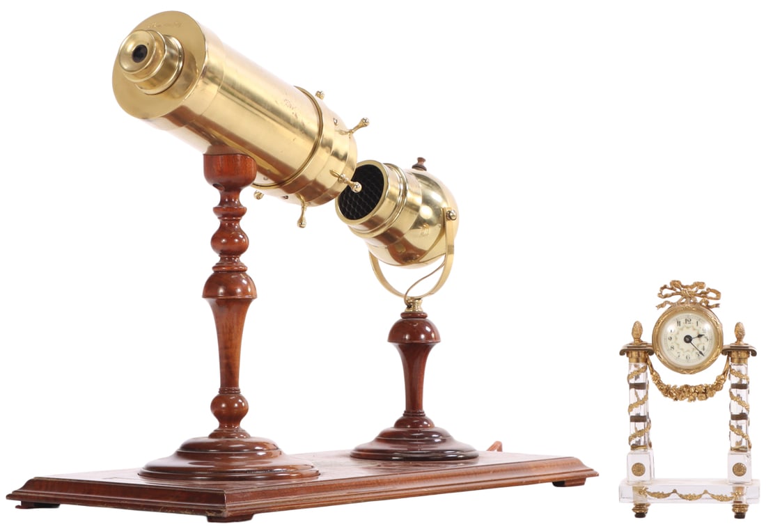 VAN DYKE KALEIDOSCOPE AND LAMP ON MAHOGANY PRESENTATION BASE C 1981, TOGETHER WITH PETITE (1 of 11)