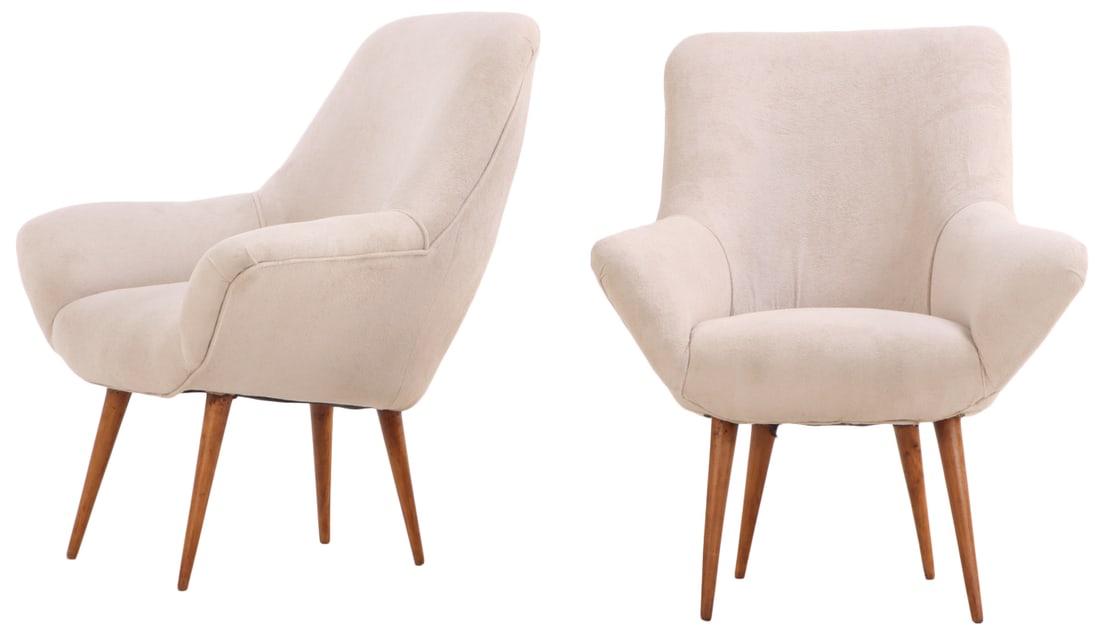 A PETITE PAIR OF UPHOLSTERED ARM CHAIRS C 1950 WITH NEW FABRIC. (1 of 5)