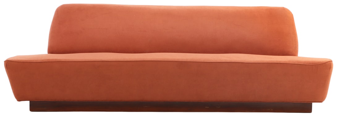 UPHOLSTERED SOFA FLOATING ON A WOODEN BASE IN THE MANNER OF KAGAN C 1960 HAVING NEW FABRIC. (1 of 8)