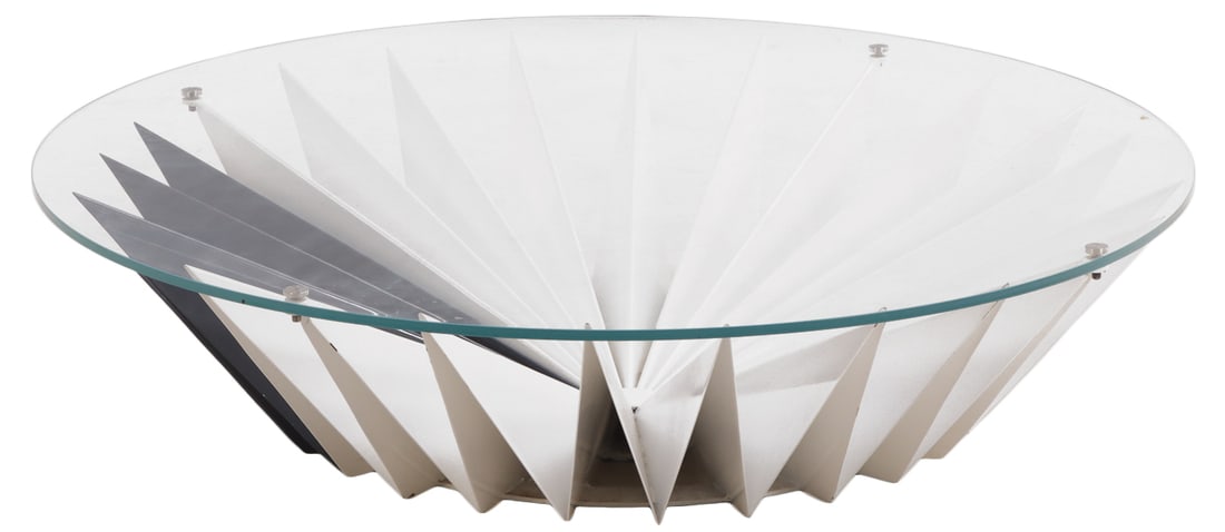 A FUTURISTIC DESIGNED ENAMELED IRON COFFEE TABLE WITH CIRCULAR GLASS TOP. (1 of 6)