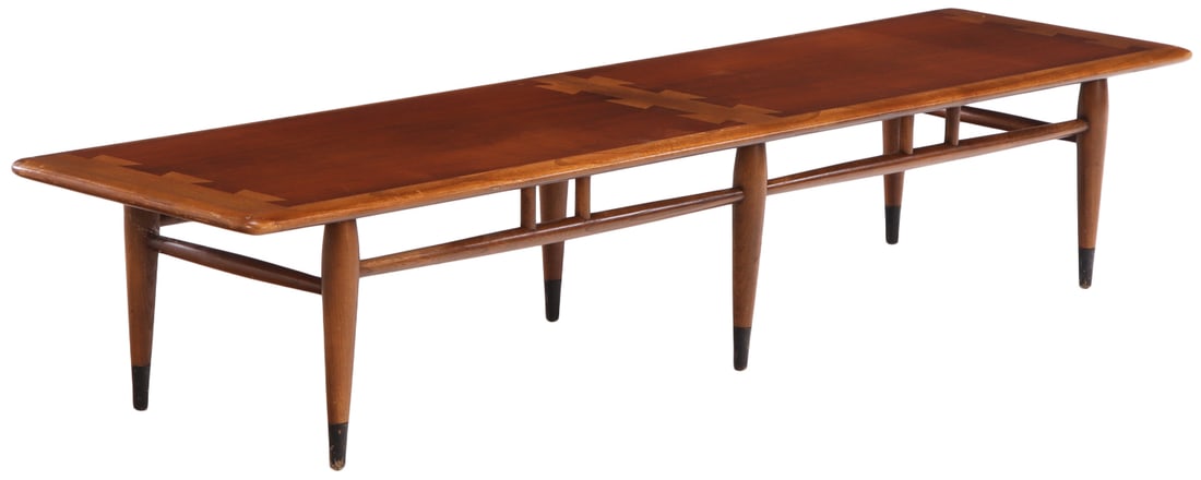 A LANE ACCLAIM WALNUT LONG COFFEE TABLE WITH CONTRASTING DOVETAILED ENDS. (1 of 6)