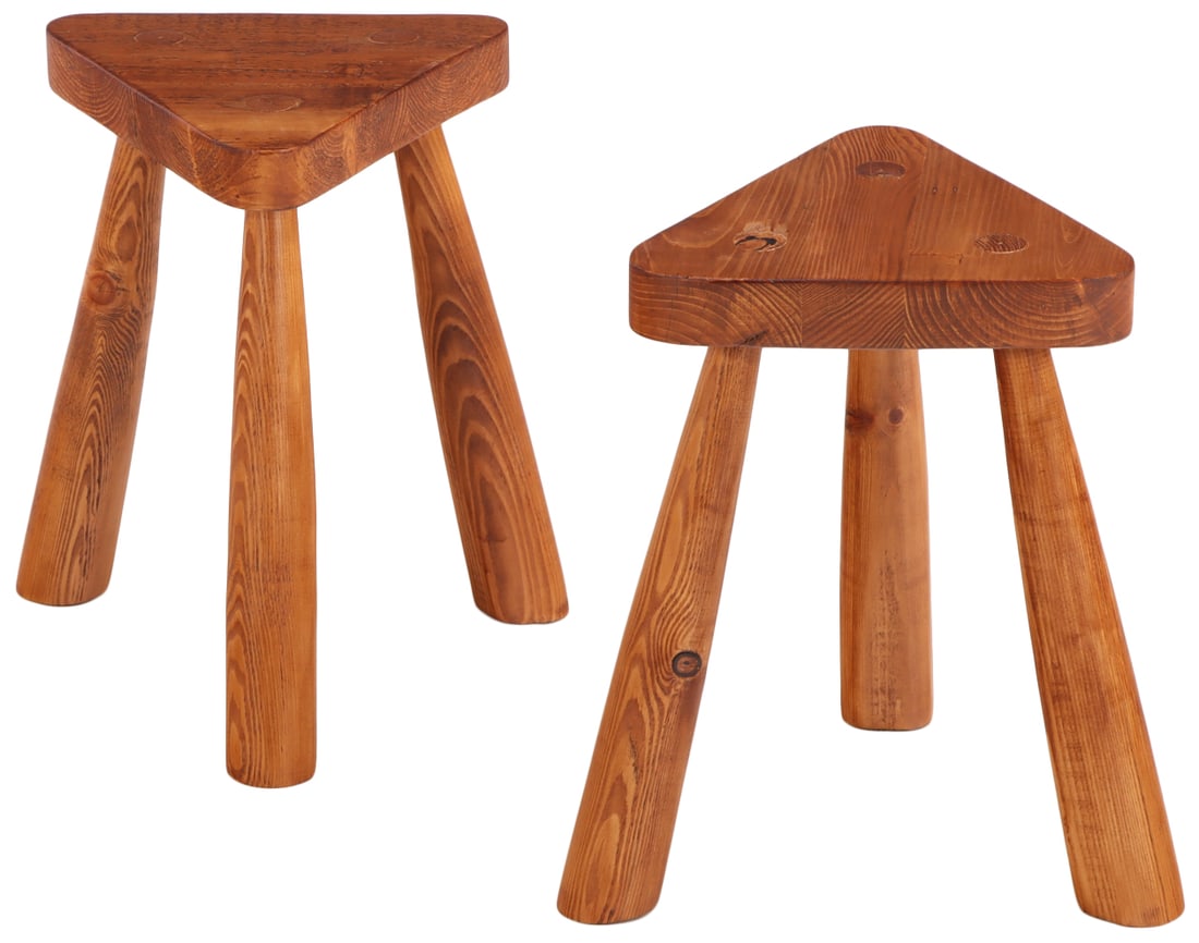A AOIR OF THREE LEG SWEDISH MODERN STOOLS. (1 of 4)