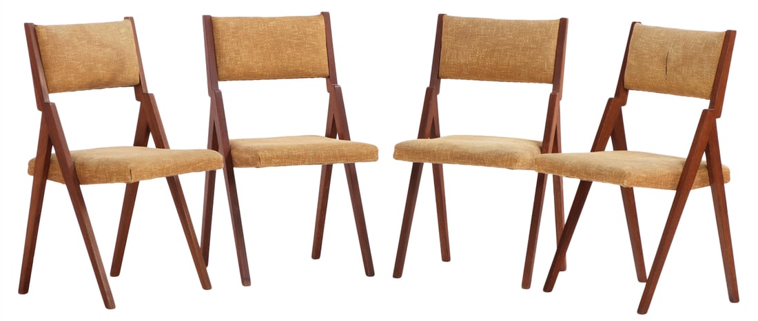 FOUR ITALIAN ANGULAR SIDECHAIRS WITH UPHOLSTERED SEAT AND BACK C 1955. (1 of 7)
