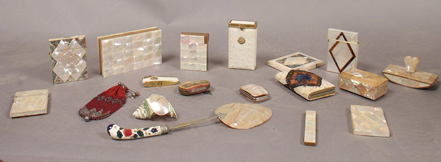 ESTATE LOT MOTHER OF PEARL ABALONE BOXES: An estate lot of mother of pearl/abalone items including boxes, card holders, etc.