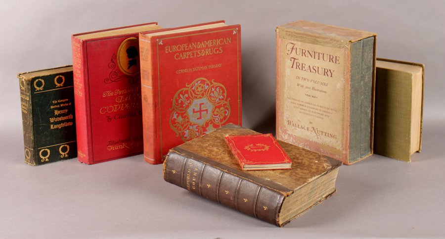 BOX 8 VINTAGE ANTIQUE BOOKS GRISWOLD REPUBLICAN: A box of eight vintage and antique books including The Republican Court by Griswold, 1856, and seven assorted reference and literature books.