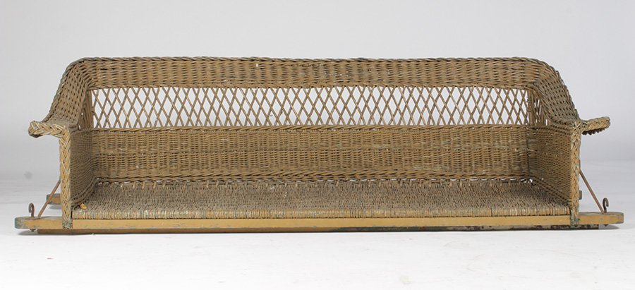 VINTAGE BAR HARBOR PORCH SWING C. 1930: A good vintage Bar Harbor wicker hanging porch swing circa 1930. Ht: 25" Width: 86" Depth: 27"
