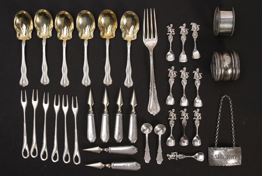 LOT OF STERLING SILVER C.1930 7.5 TROY OUNCES (1 of 4)