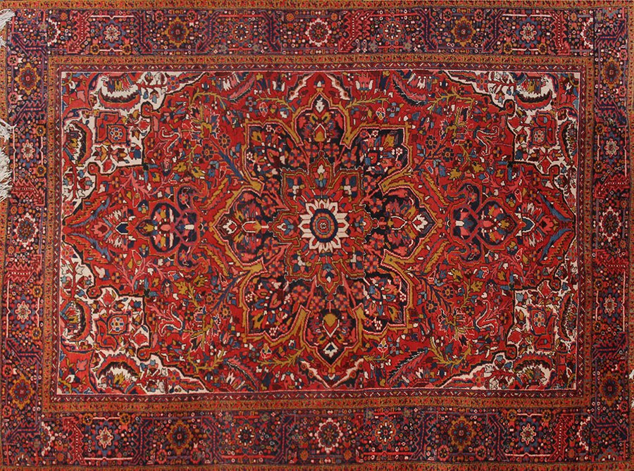 ROOM SIZE ORIENTAL RUG CENTRAL MEDALLION BORDER (1 of 3)