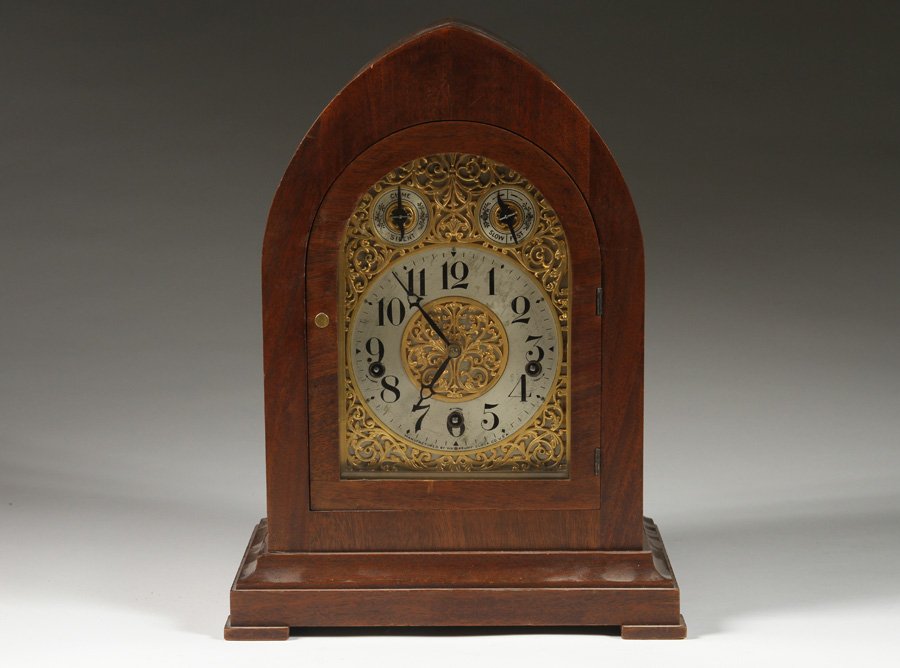 WATERBURY CLOCK CO. BEEHIVE CLOCK WESTMINSTER (1 of 4)