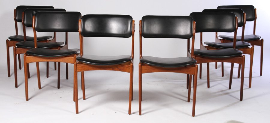 8 DANISH O. MASKINSNEDKERI DINING CHAIRS C.1960 (1 of 5)